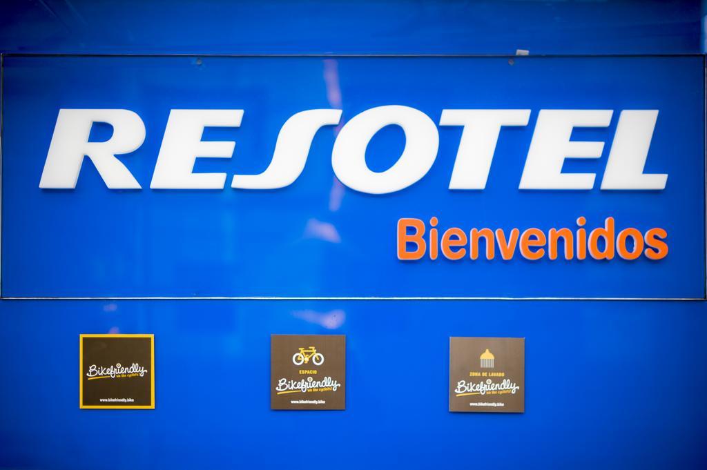 Resotel Villares de la Reina Exterior foto